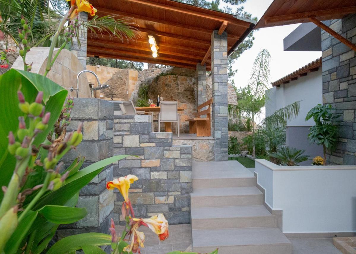 Villa Achlia Luaran gambar