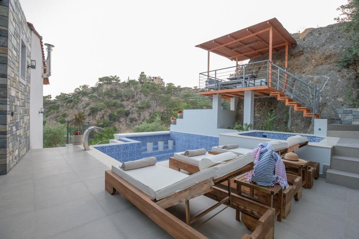 Villa Achlia Luaran gambar